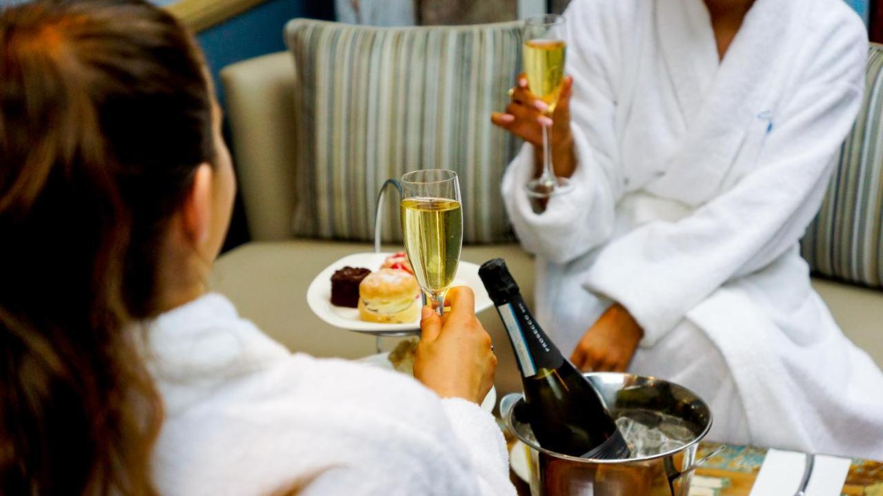 The Gailes Hotel & Spa Irvine  Bagian luar foto